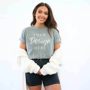 Gray Comfort Colors 1717 T-Shirt Mockup, Comfort Colors Tshirt Mockup, Model Mockup, Unisex Tee Mock, Grey Trendy Mocks