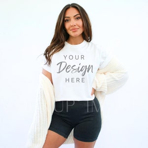 White Comfort Colors 1717 T-Shirt Mockup, Comfort Colors Tshirt Mockup, Model Mockup, Unisex Tee Mock, White Trendy Mocks