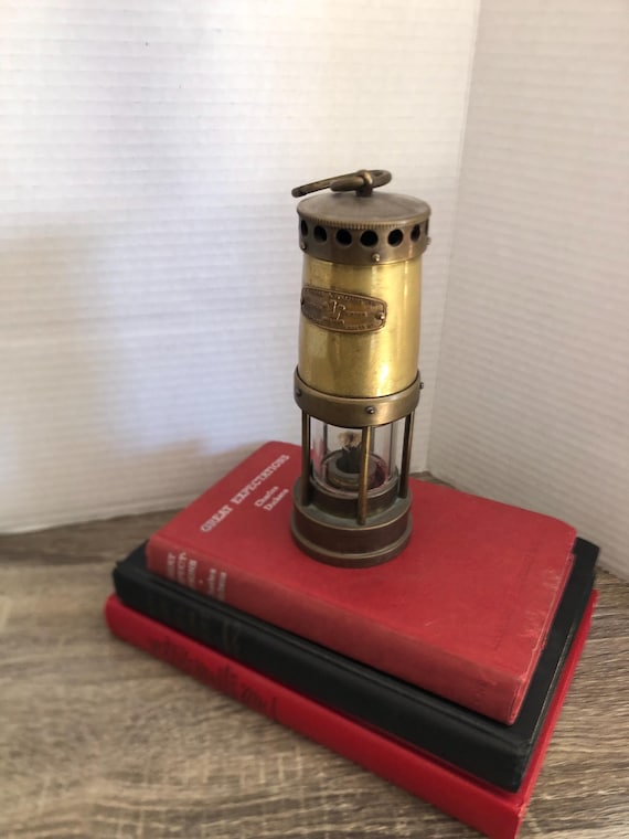 E. Thomas & Williams Ltd. Cambrian Works Brass Miners Safety Lamp