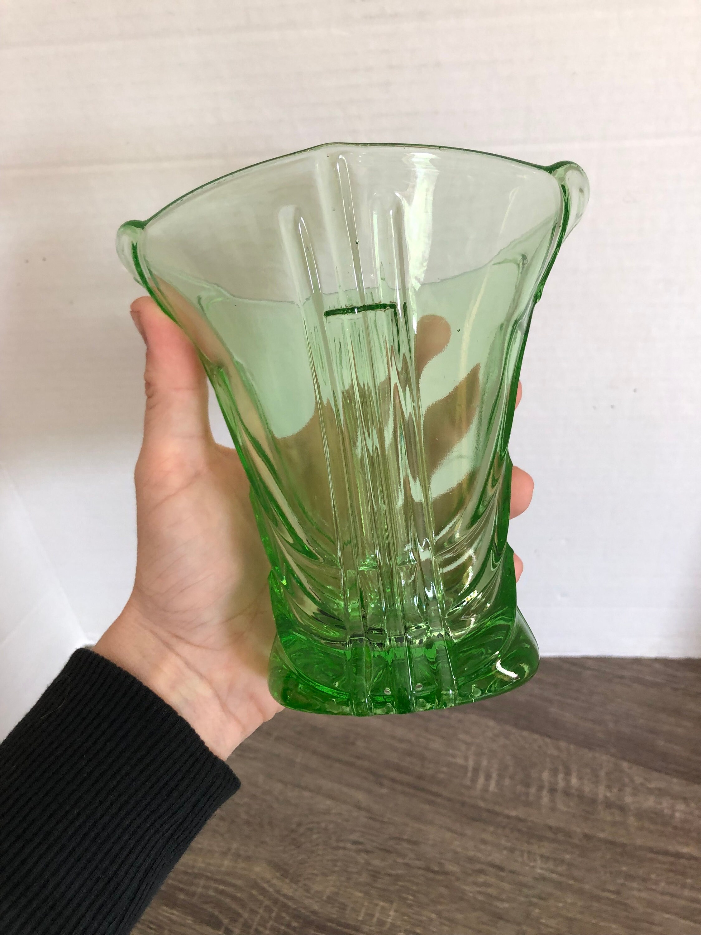 ウランガラスの花瓶 公式】アンティーク家具ラフジュ工房商品詳細ページ大正〜昭和