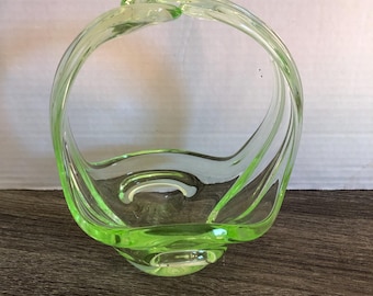 ヴィンテージ ウランガラス グラス 9個セット（ボウル付き） - 紫外線