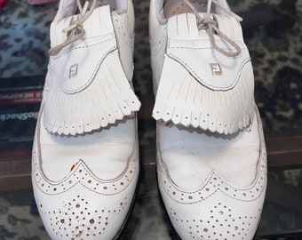 Vintage White Leather Women’s Golf Shoes 8 1/2
