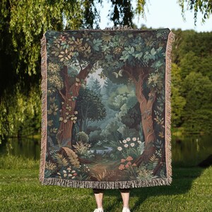 Fantasy Forest Tapestry – Fairycore Botanical Blanket, Green Woven Nature Throw, Enchanted Woodland Wall Hanging, Fairy Grunge Decor