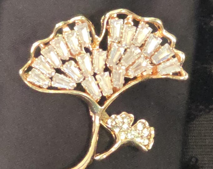 Rose Gold Ginkgo Leaf Brooch, Rhinestone Lapel Pin, Nature Inspired Accessory