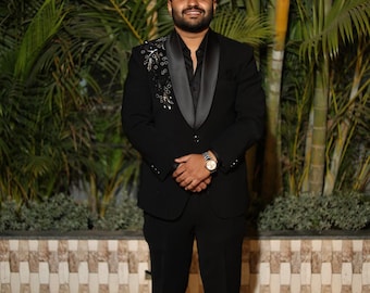 Custom Black Floral Embroidered Tuxedo Jacket, Beaded Prom Suit, Wedding Reception Blazer