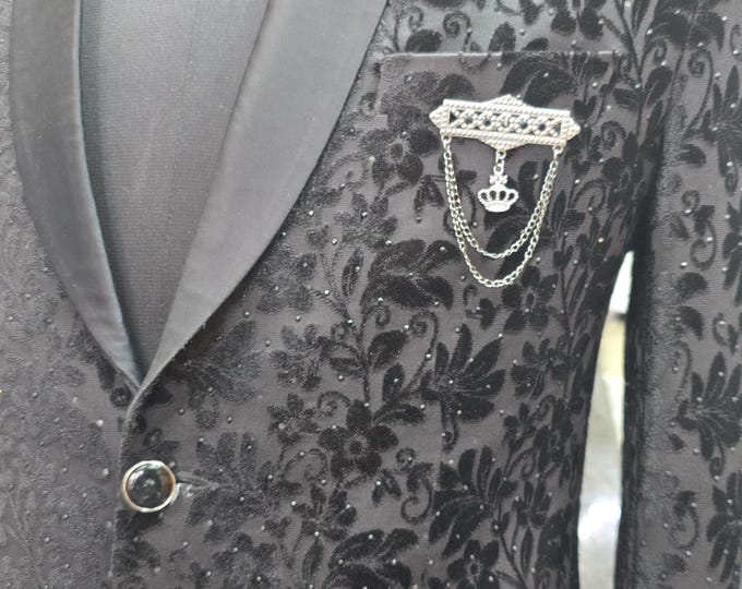 Men's Royal Crown Chain Brooch – Vintage Geometric Silver Lapel Pin Accessory