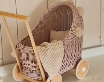 LittleDreamsShopPL Wicker & wood doll's pram in dusty pink + bedding and pompoms