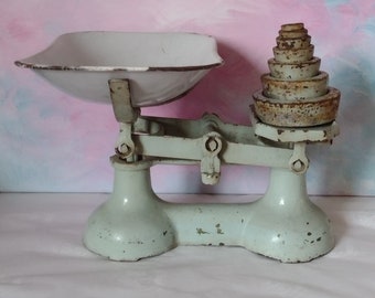 Workshop Scales with Imperial Weights; "The Popular" Vintage Rustic Cast Iron Decorative Mechanical Balance Scales