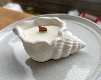 Handmade Conch Shell Candle: Scented Soy Wax, Stone Seashell