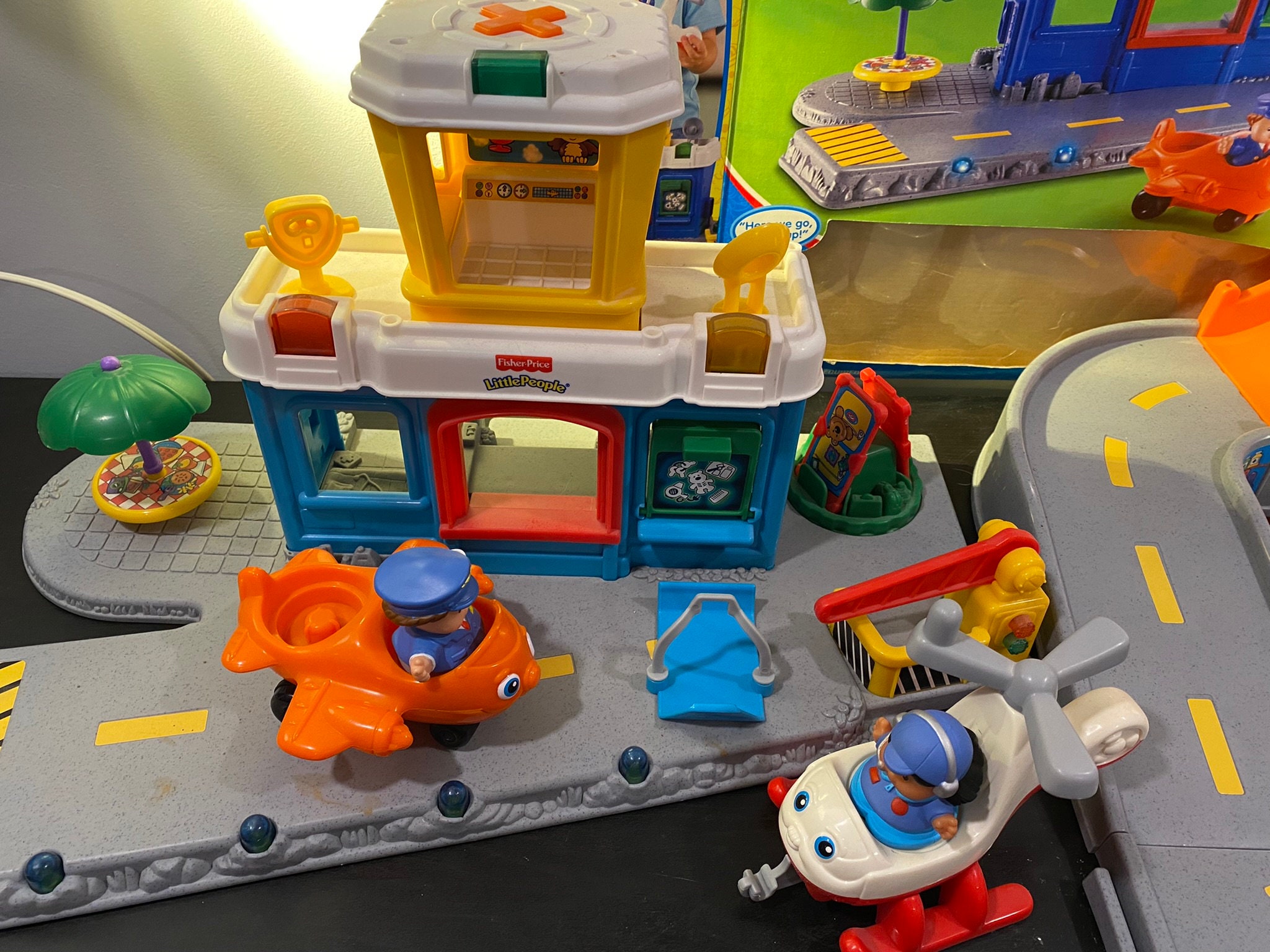 Little people hotsell discovery airport