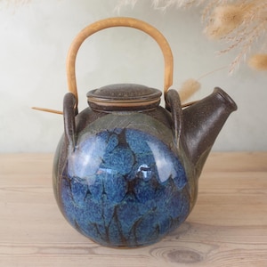 Stoneware Blue Glaze Tea Pot with Wooden Handle | Collectable Vintage Style Drinkware Kitchenware | Vintage Tea Set Tea Pot
