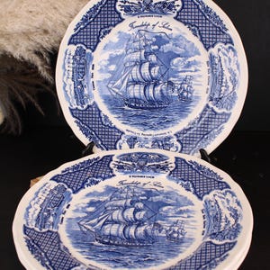 Fair Winds Blue and White Set of 4 Dinner Plates | Vintage Tableware Servingware Dinnerware | Unique Vintage Plate