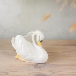 White Portuguese Swan Plant Pot | Vintage White Ceramic Animal Bird Swan Shaped Planter | Small Cacti Succulent Plant Pot
