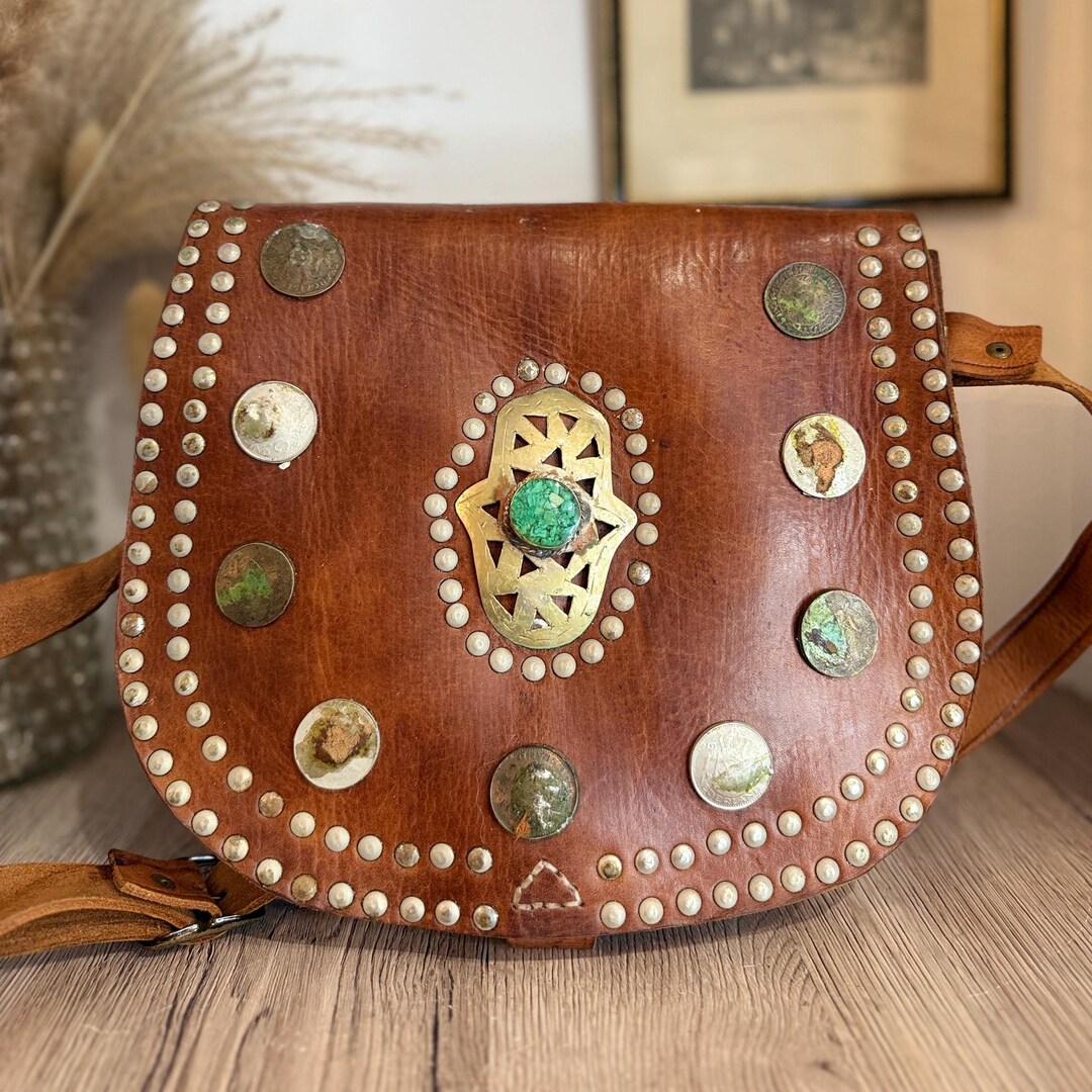 Handmade Retro Leather Satchel Bag with Large Capacity main image 0