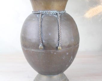 Vintage Brass Vase with Rope Detail | 1900s Home Decor