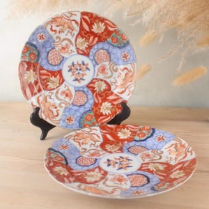 Pair of Antique Japanese Imari Plates | Collectable Antique Decorative Painted Plates in Red Pink and Blue Intricate Design Scallop Edge
