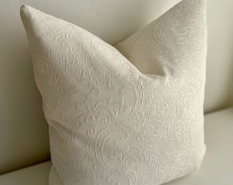 Funda de almohada Paisley blanca, decoración romántica, cojín blanco cremoso, almohada en relieve, almohada de lanzamiento de sofá, decoración de lujo, país francés