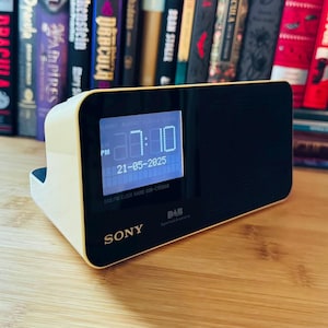 Sony DAB XDR-C705DAB Digital Clock Radio, Dream Machine, Alarm Clock, Retro Vintage Home Bedroom Decoration, Time Date Clock LCD Display