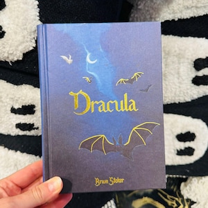 Bram Stoker&#39;s Dracula, Wordsworth Collector&#39;s Editions, Black Blue Book, Gothic Horror Book, Vampire, Bat, Halloween Decor Book