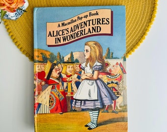 Alice's Pop-up Theatre Book, Nick Denchfield, Alice in Wonderland