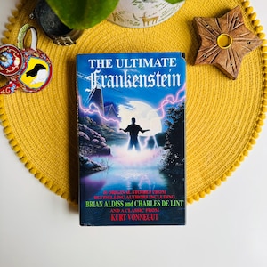 The Ultimate Frankenstein by Byron Preiss, Frankenstein Inspired Stories, Horror Classics Book, Horror Fan, Monster Aficionados, Collectable