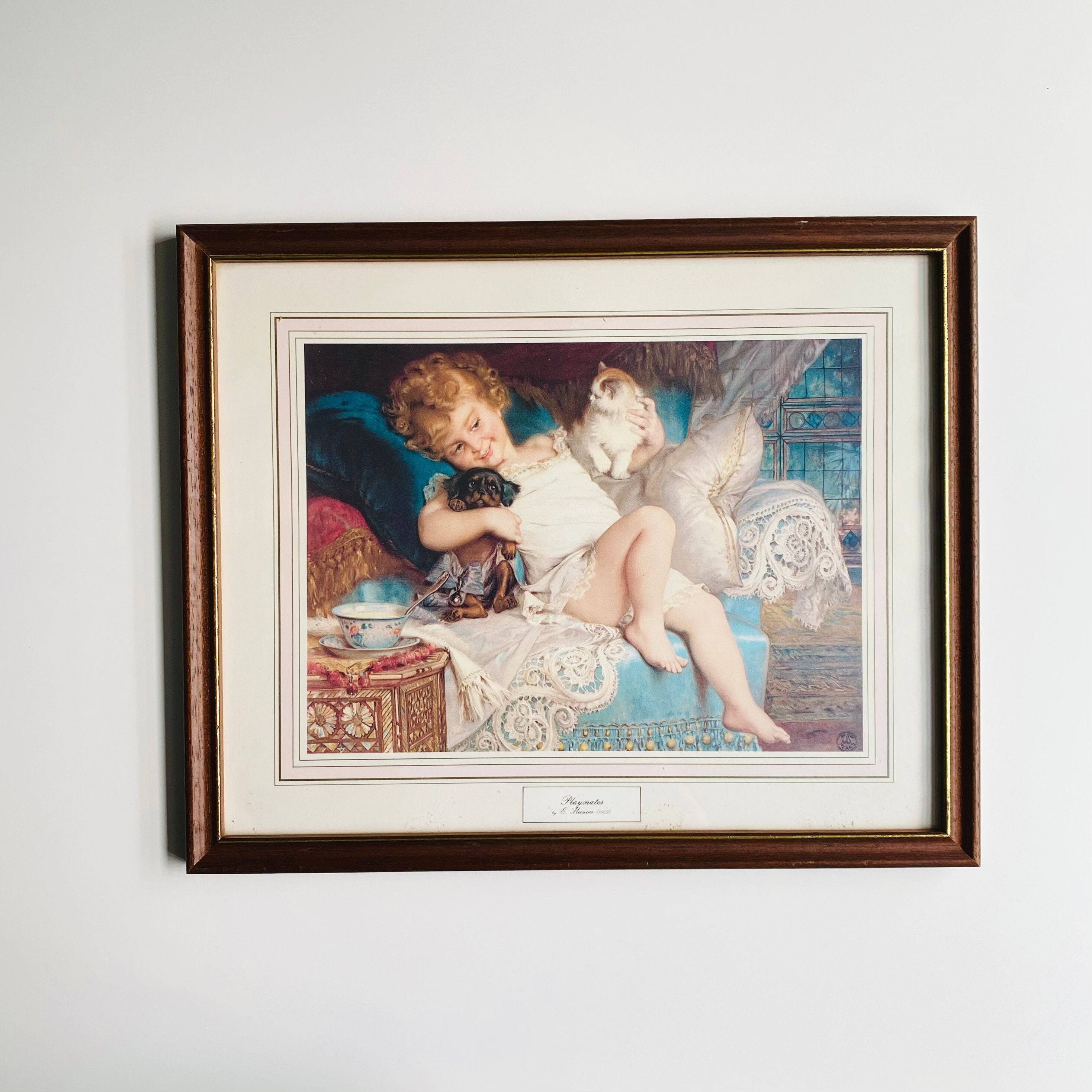 Playmates by E. Munier Wood Gilt Framed Art Print, Cat Kitty Puppy Vintage Print Wooden Retro Home Bathroom Art Wall Decor Antique Picture