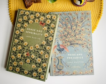 Sense and Sensibility & Pride And Prejudice Book, Jane Austen, Cranford Collection, Timeless Classics Display Decoration Book Elegant Deluxe