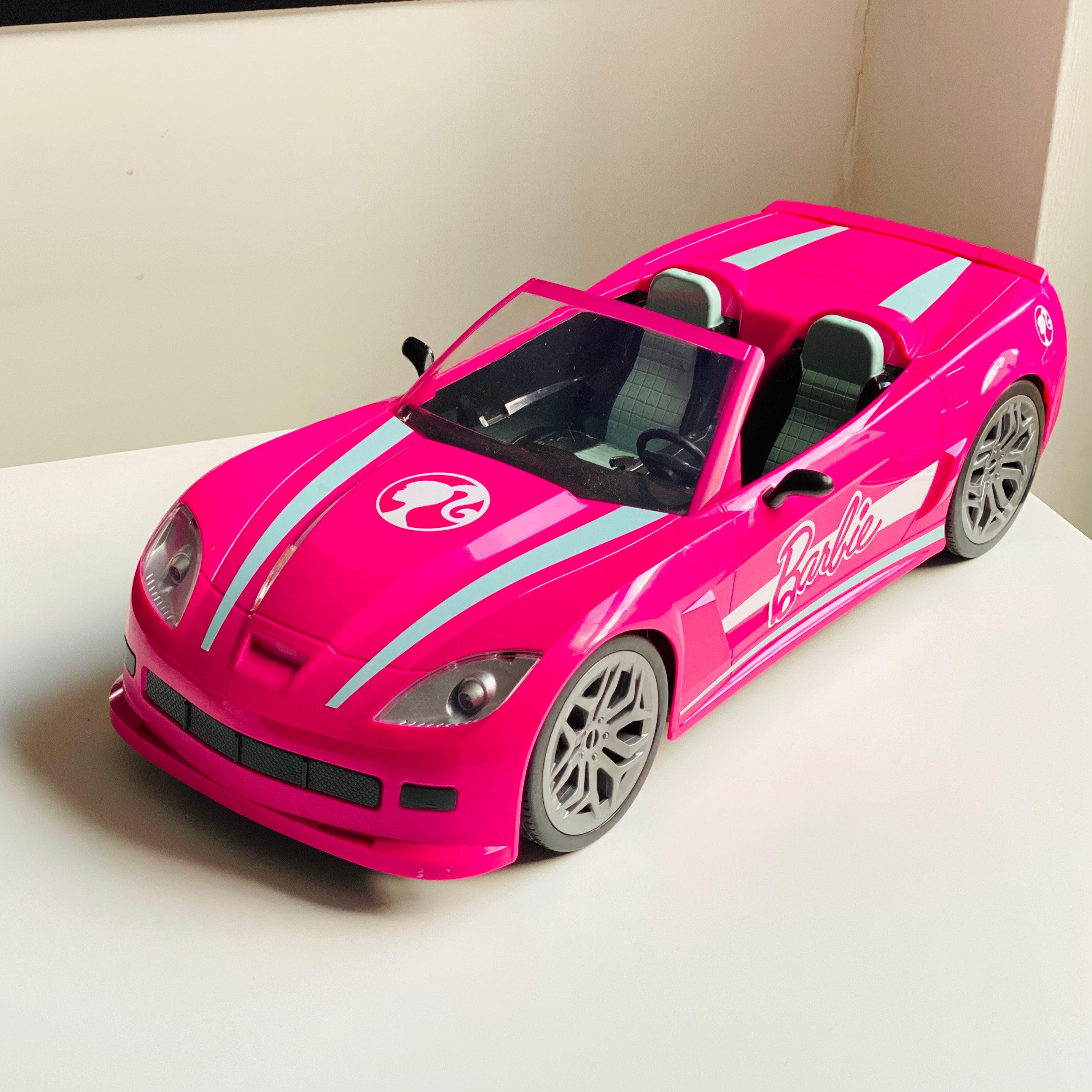 Mondo motors - voiture radiocommandee barbie dream car - 43 cm, vehicules-garages