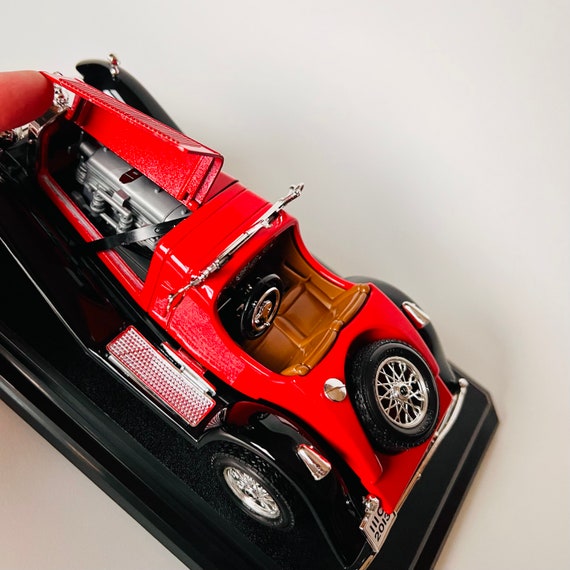 シュコー MERCEDES TYP SSK 1928 ヴィンテージミニカー Bburago Mercedes Benz SSK 1928, Red Black Model Car, Die