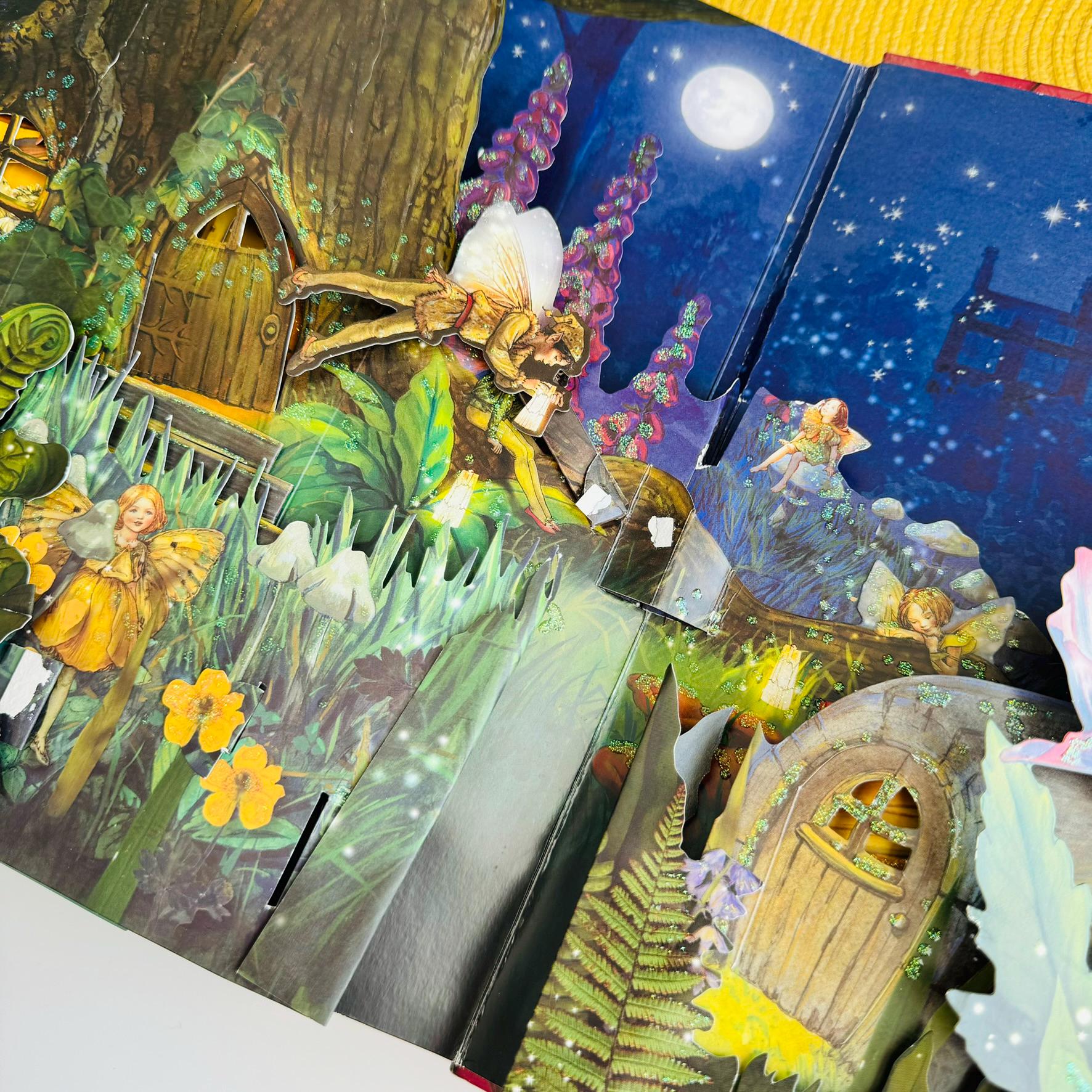 Flower Fairy Pop-up Theater：シシリーメアリーバーカー Flower Fairies Pop-Up Theater Book - Cicely Mary Barker