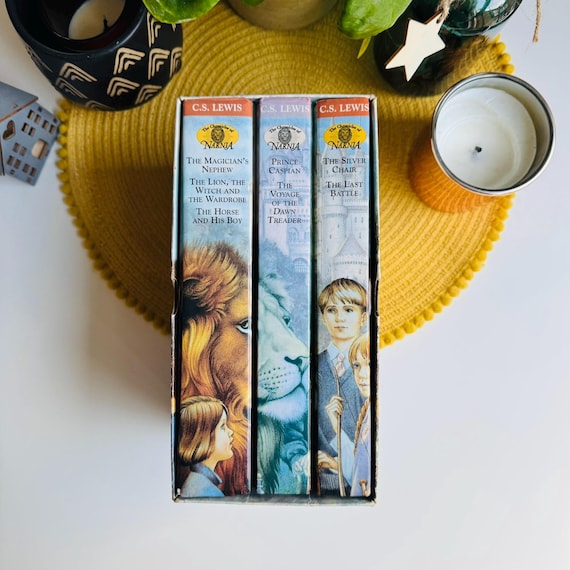 The Complete Box of Chronicles of Narnia Books by C. S.