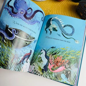 Unicorns Myths and Monsters, Magical Unicorn Society, Deluxe Design ...