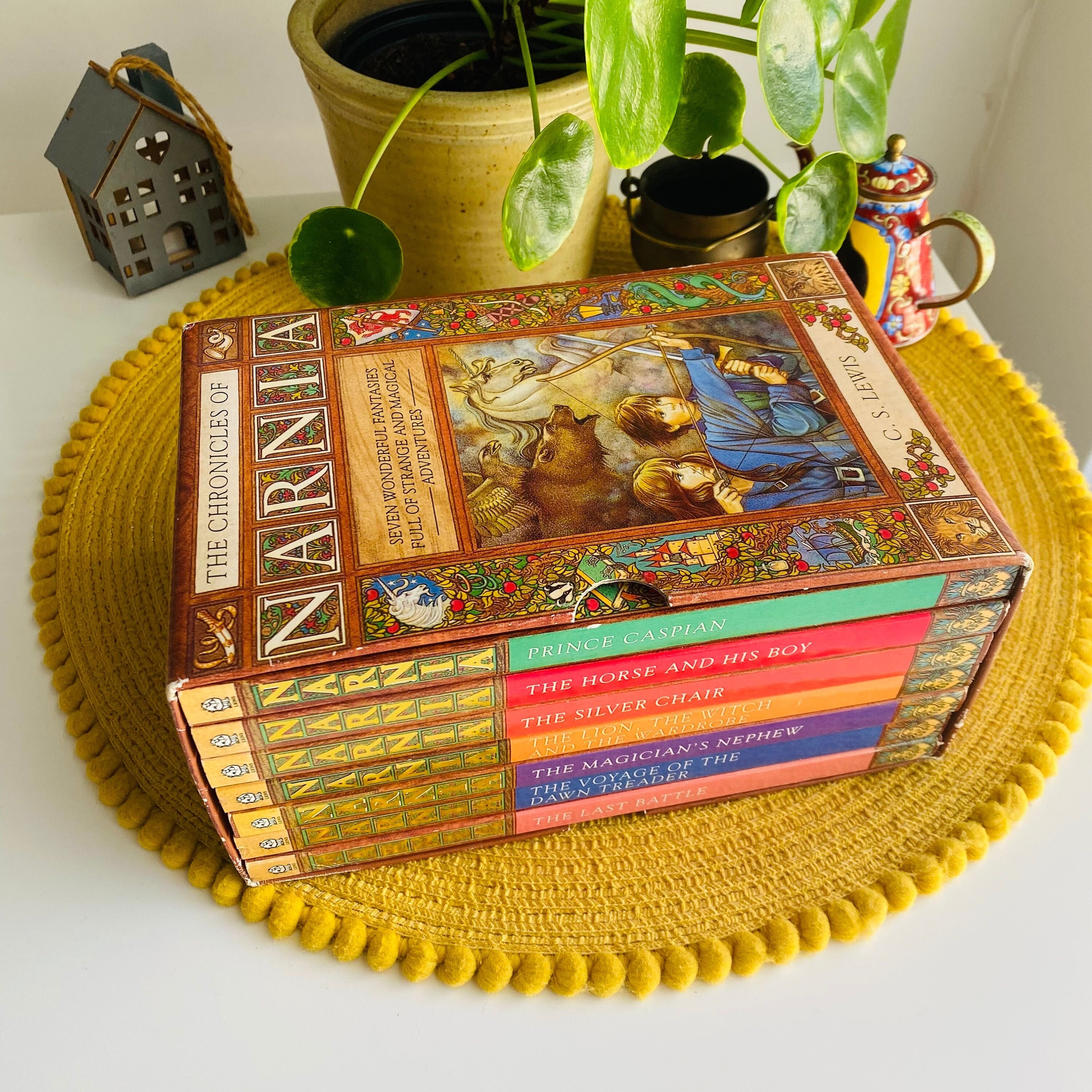 新品未開封✨CSルイス・シグネチャー・クラシック全集／7冊BOXセット The Complete Set of Chronicles of Narnia Books, C. S. Lewis, 7