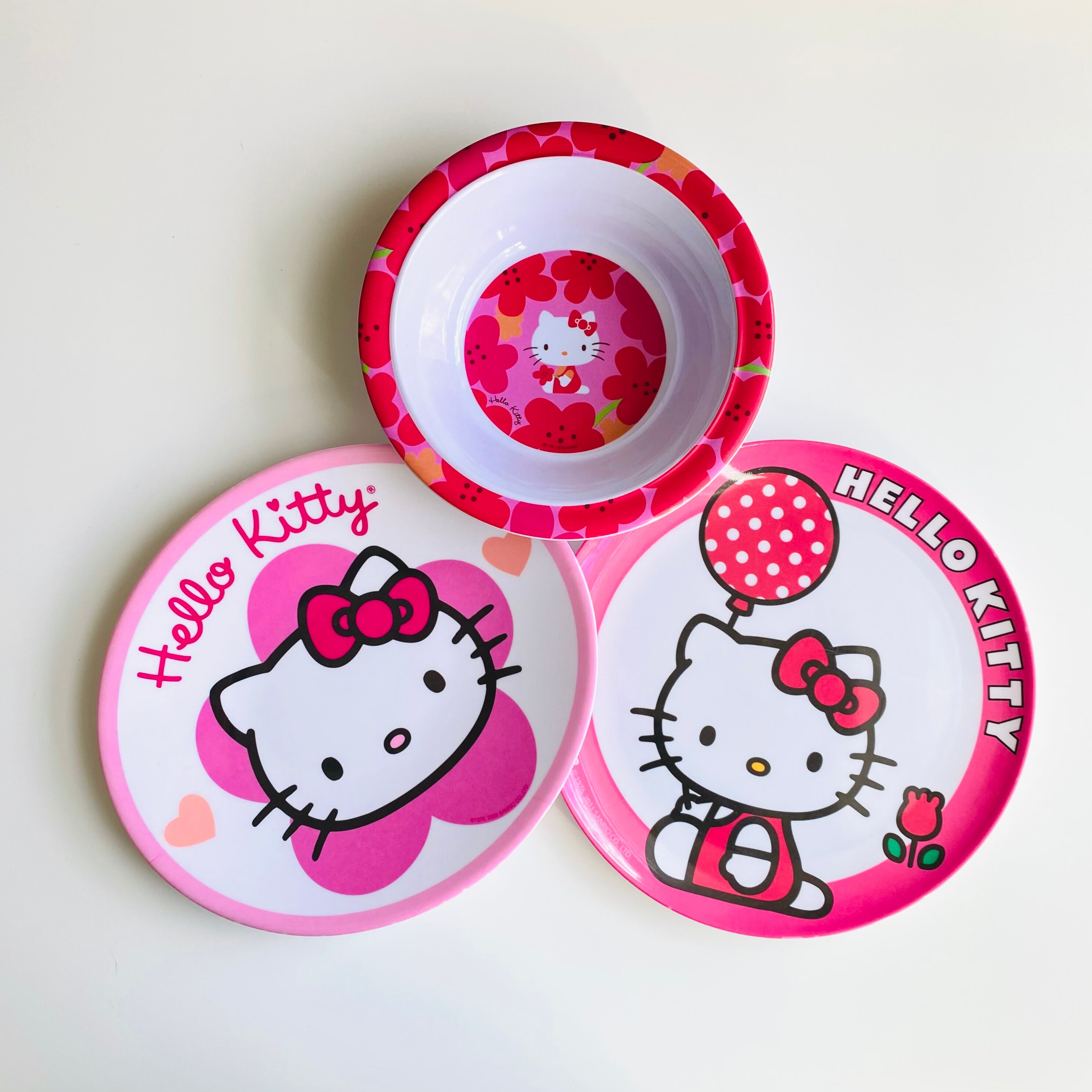 Hello Kitty Plate Set