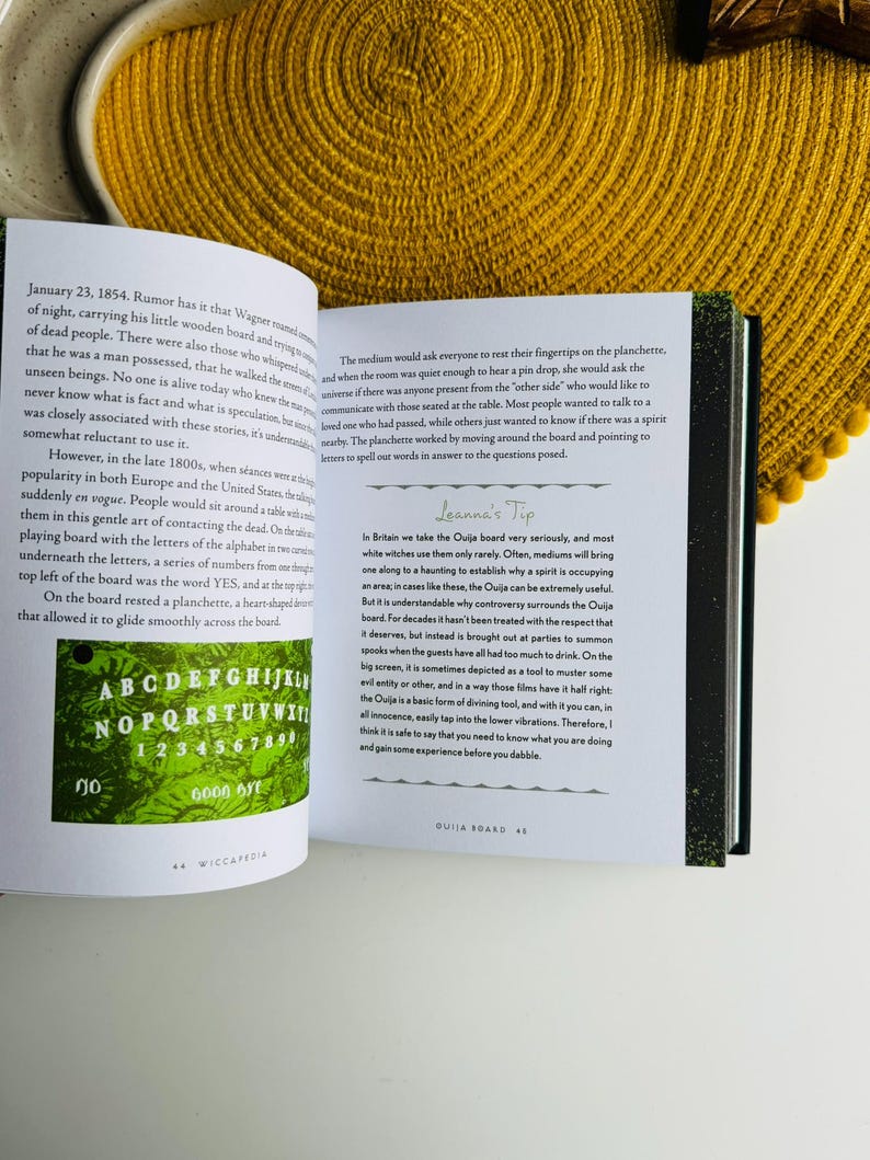 ウィッカペディア：現代の白魔女のガイドブック、儀式・魔術、ウィッカの異教徒向け書籍、魔術実践、リアナ・グリーナウェイ 画像 12