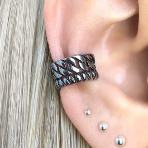 Chain links ear cuff, Cuff earring, ear cuff, no piercing earring, single earring, chain ear cuff, Gothic earring, Gothic jewelry, cuff