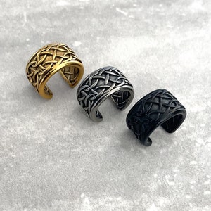 Celtic earring Celtic knot ear cuff, Cuff earring,Celtic ear cuff, no piercing earring, viking ear cuff, Gothic earring, Celtic cuff