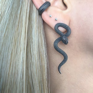 Snake earrings, Snake studs, Long snake earrings, serpent earrings, snake jewelry, serpent studs, gothic earrings, goth earrings