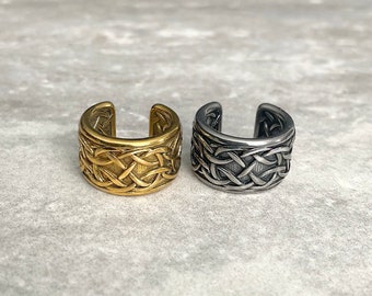 Celtic earring Celtic knot ear cuff, Cuff earring,Celtic ear cuff, no piercing earring, viking ear cuff, Gothic earring, Celtic cuff