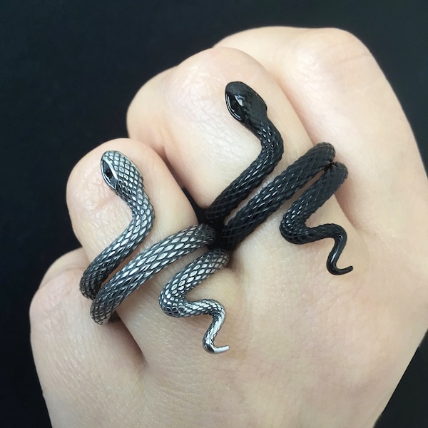 Snake ring, Black snake ring, Gothic ring, Oxidized ring, snake jewelry, unisex ring, mens ring, statement ring, serpent ring