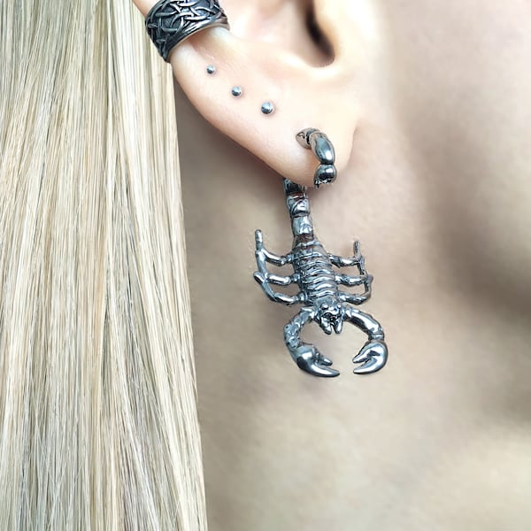 Scorpion earrings, scorpion Front and back earrings,  Ear jacket earrings black earrings, black scorpion, scorpio earrings, scorpion jewelry