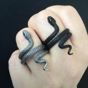 Snake ring, Black snake ring, Gothic ring, Oxidized ring, snake jewelry, unisex ring, mens ring, statement ring, serpent ring