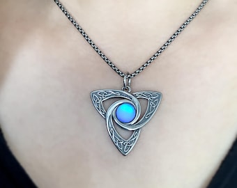 Colgante Nudo Celta: Collar de acero inoxidable con cristal azul