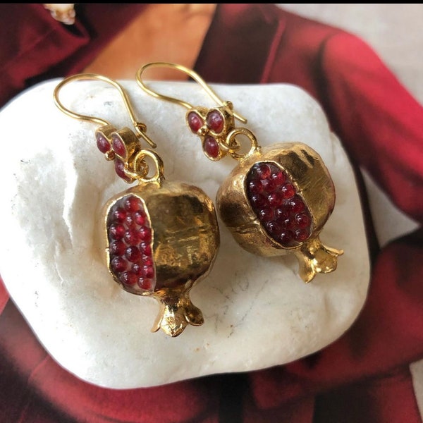 Boucles d'oreilles design grenade, bijoux faits main, cadeau de Noël, bijoux turcs, grenade, boucles d'oreilles ottomane, blackfriday, soldes, cadeau pour elle,