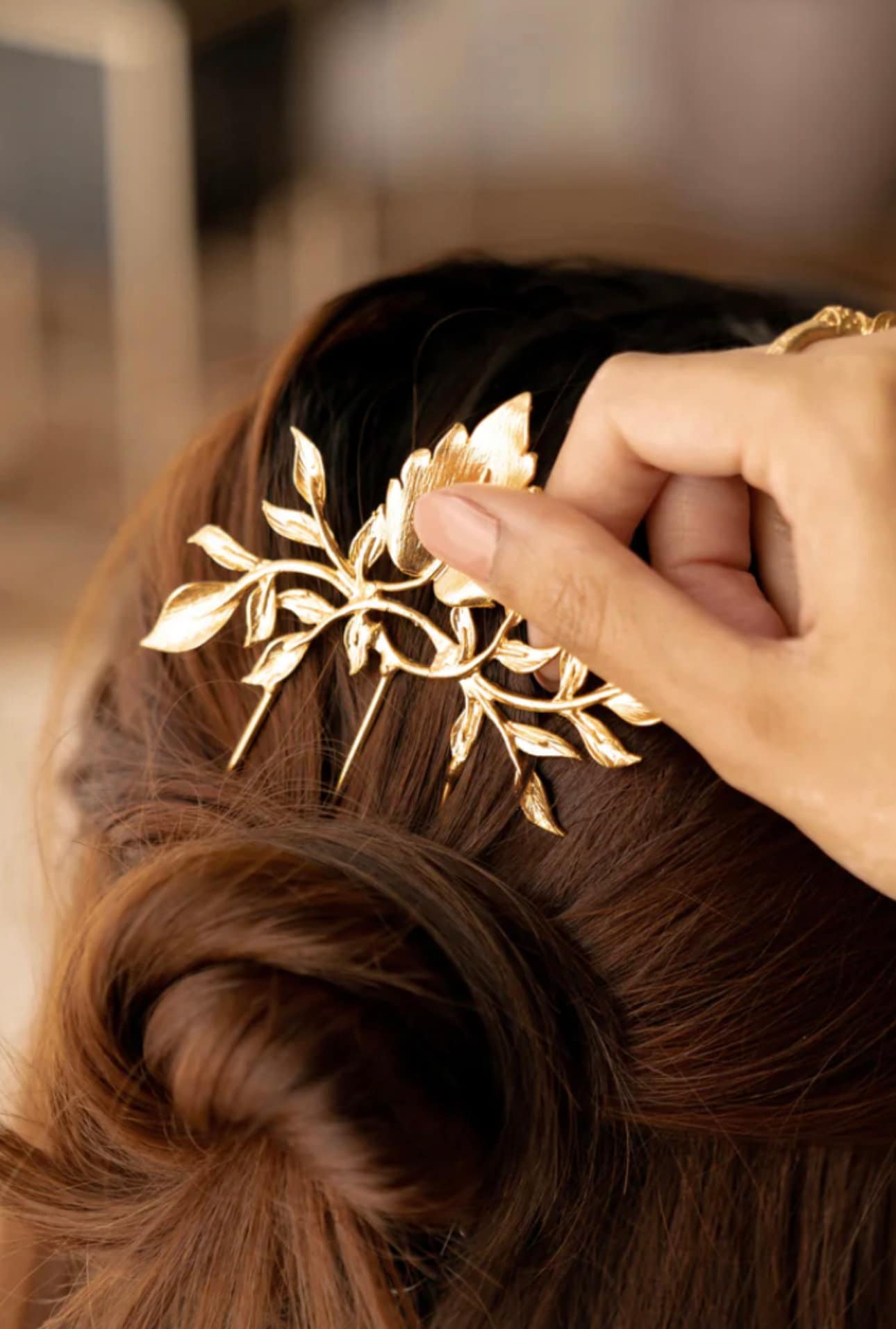 Vintage Style Minimalist Gold Metallic 2 Piece Hair Clip Annie Shiny Metal Hair Clips, 2 Count Metallic Hair Clip  main image 2