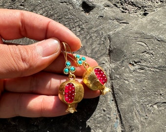 Pomegranate Design Earrigns,Handmade Jewelry,Turquoise Stone,turkish jewelry,Pomegranete,ottoman earrigns,Gatnet stone ,sale,gift for her ,
