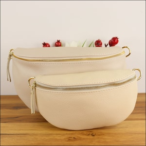 Bauchtasche Gold, Leder Klein Nappaleder, Geschenk zum Valentinstag, Umhängetasche, Crossbody Tasche, Geschenk für Freundin