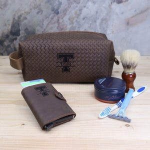 Personalized Leather Wallet & Dopp Kit, Valentine's Day gift, Card Holder, Toiletry Bag for Men, Travel Accessory, Groom Gift, Card Case