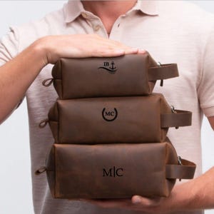 Personalisierte Leder Kulturbeutel, Kosmetiktasche personalisiert , Kulturtasche, Handgefertigter Dopp Kit, Männer Geschenk, Rasiertasche,