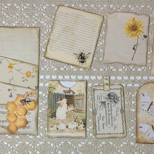 Junk Journal Kit, BEES & BUTTERFLIES Folio Kit, Printable Junk ...
